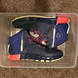 Adidas mens shoe size 10 1/2