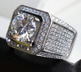 New 18 k white gold men’s wedding ring engagement ring