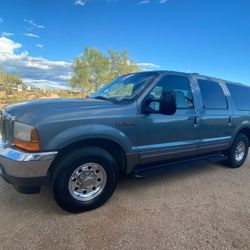 2001 Ford Excursion 7.3 Diesel Excellent Condition 