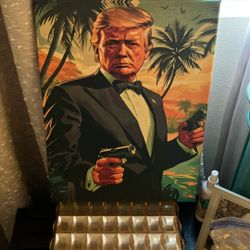 Trump Canvas