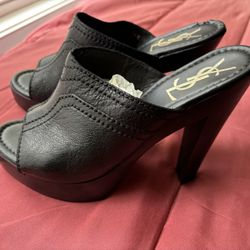 Yves Saint Laurent Women’s 38 1/2 Black Leather Heels As Is 
