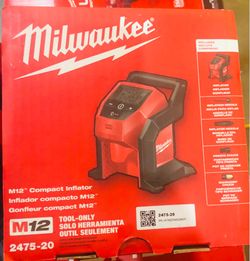 Milwaukee M12 12-Volt Lithium-Ion Cordless Electric Portable Inflator (Tool-Only)