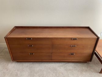MID CENTURY MODERN GLENN OF CALIFORNIA DRESSER