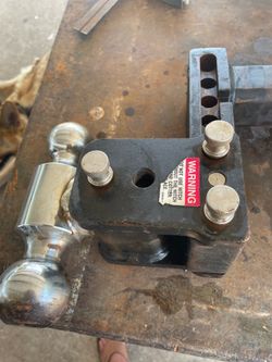 Tráiler hitch good condition B W