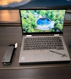 Lenovo ThinkPad X1 Yoga (Gen 5) | 16GB / Cellular/ LTE eSIM