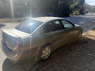 2005 Nissan