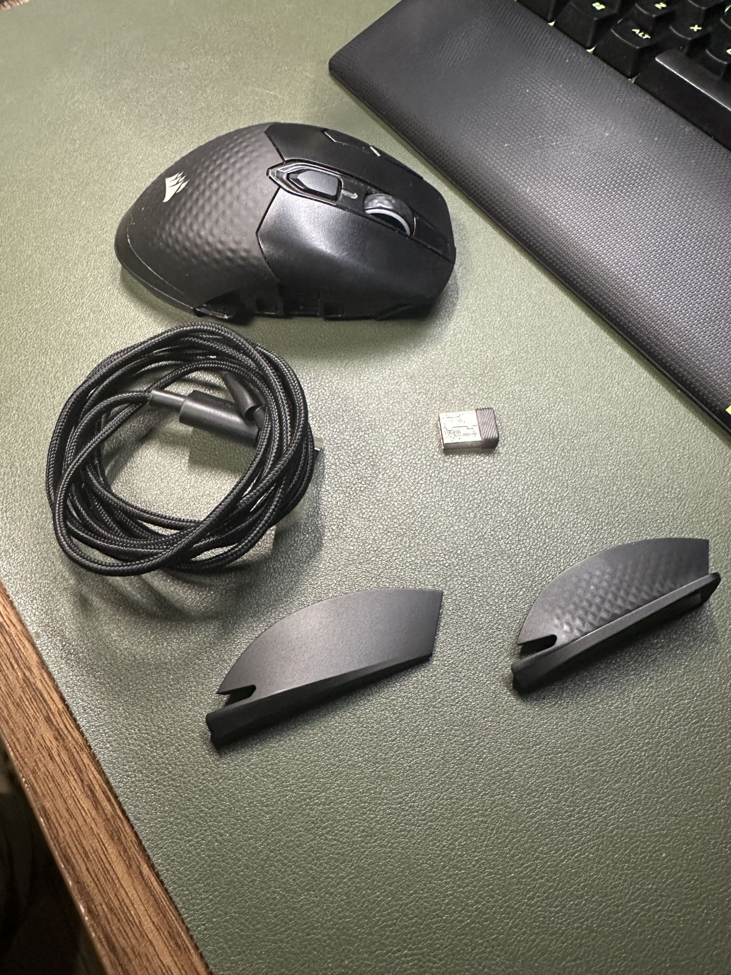 Corsair Dark Pro RGB Wireless Gaming Mouse