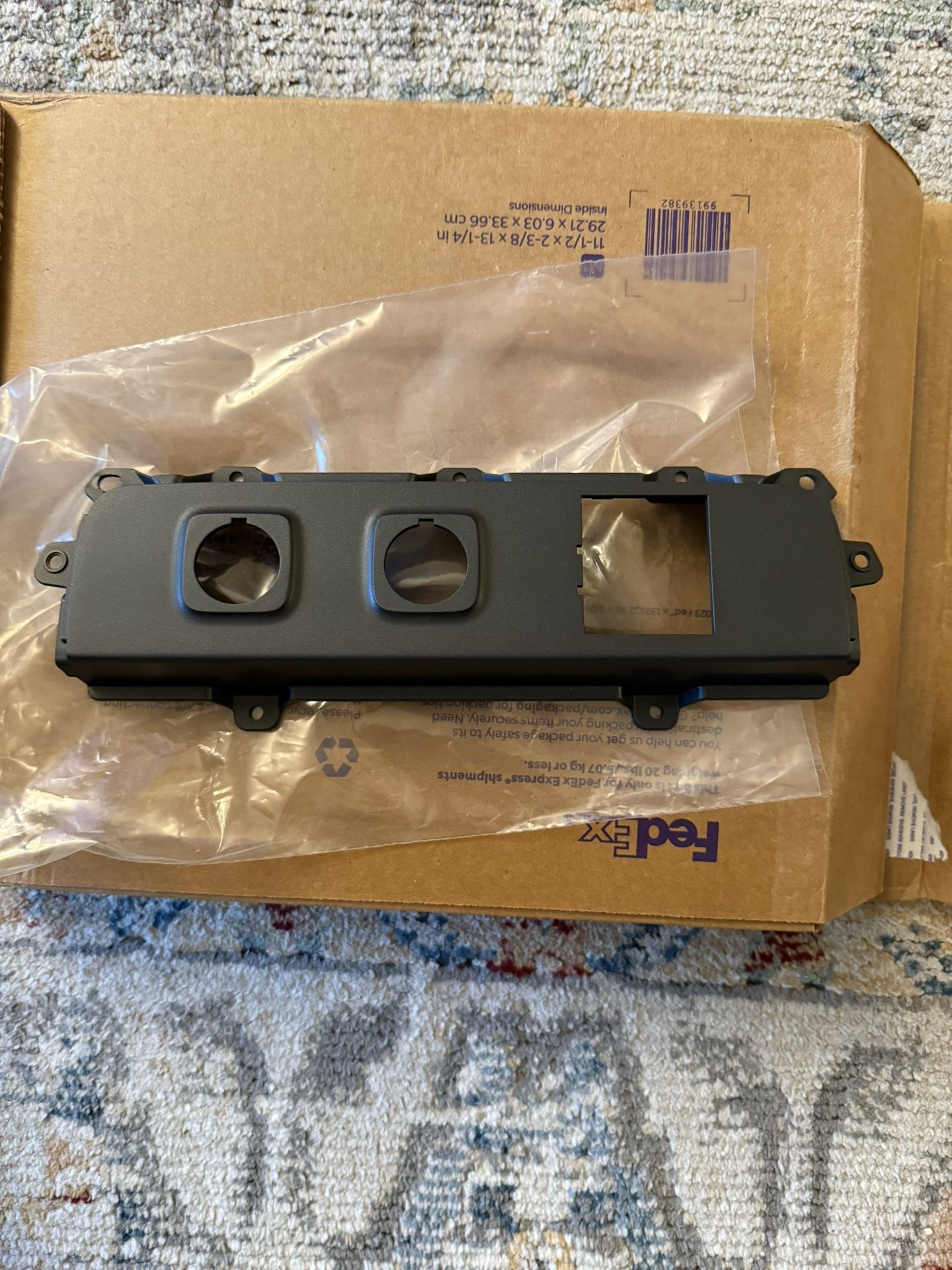 2014-2018 Chevy Silverado GMC Sierra Center Console Trim Piece