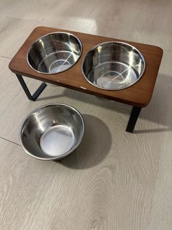 Food/Water Bowl - Food Container