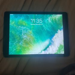 iPad Air 2 16GB Used, Good Condition 