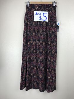 Nwt women’s long skirt size medium