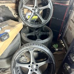 Throw Me A Price  ….Benz Sports Package 2007 All AMG Parts In It 4Matic fully loaded