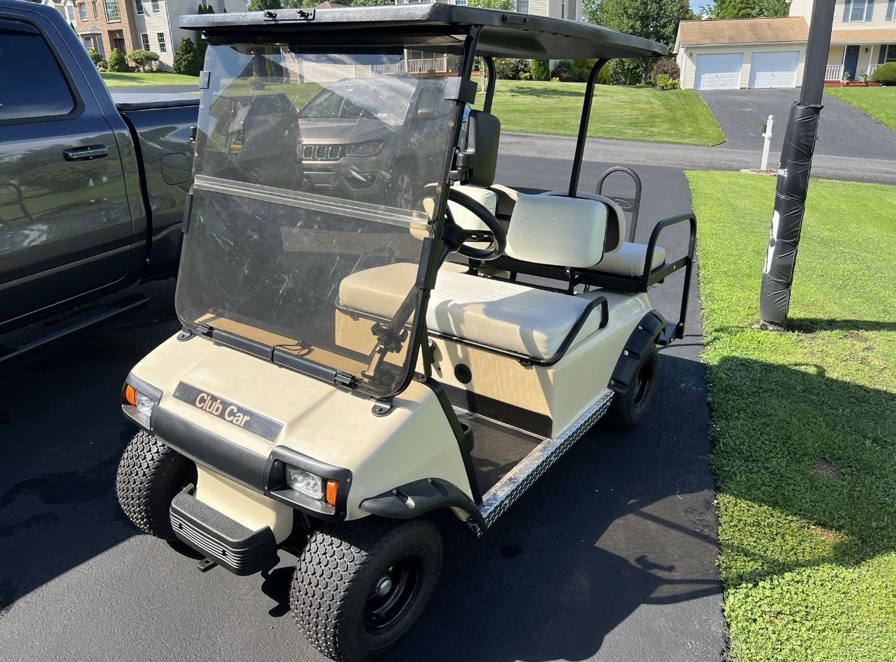 Golf Car: Club Car DS 1993 - Electric 