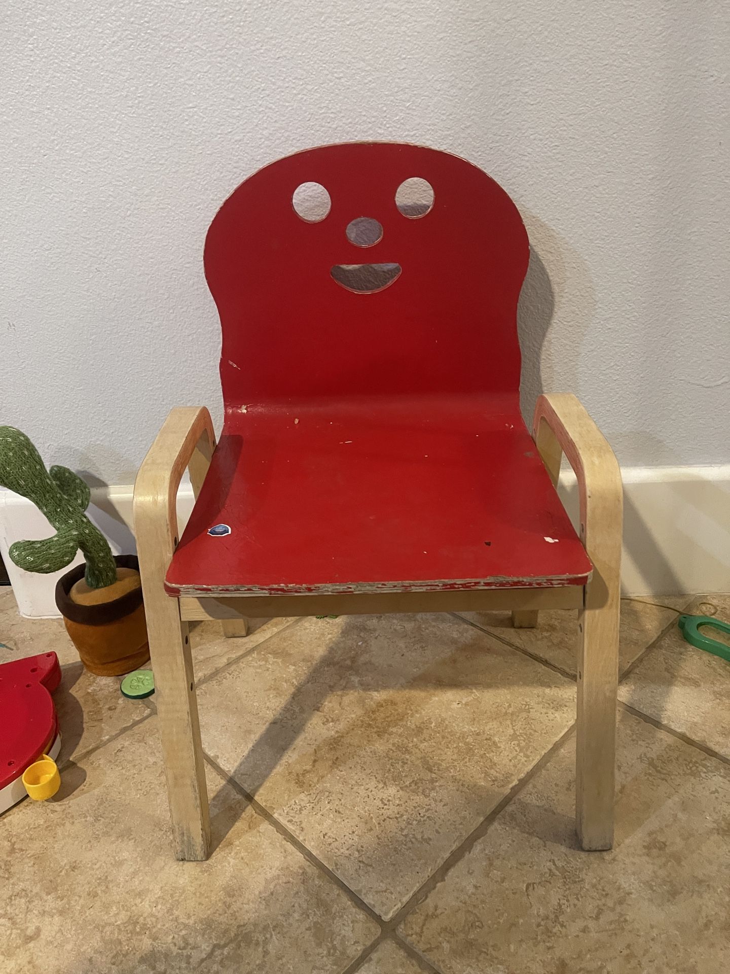 Kids wood chair that is adjustable to 4 different heights