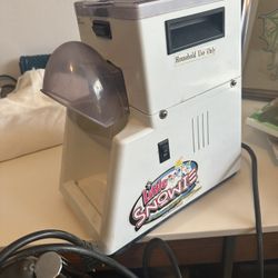 Little Snowie Shave Ice Maker