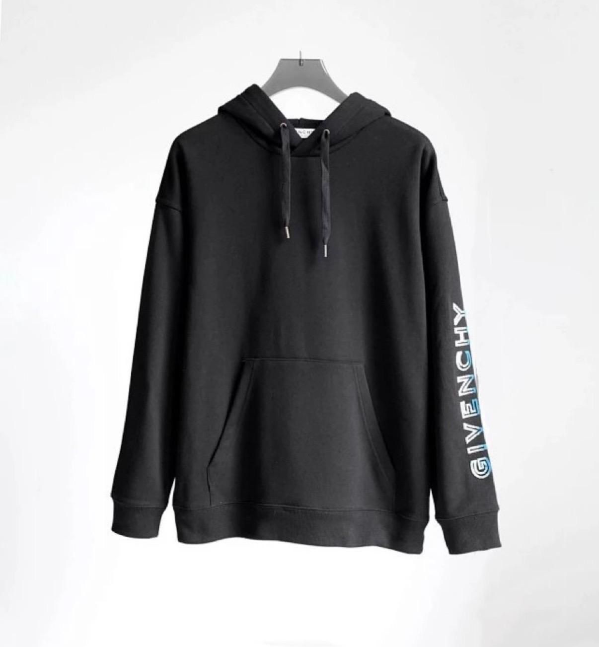 GIVENCHY FLOCK SLEEVE LOGO HOODIE !!!
