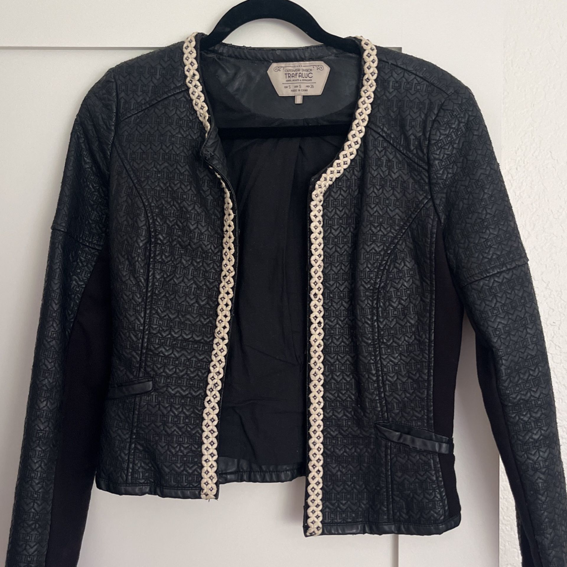 Zara Leather Jacket sz Small