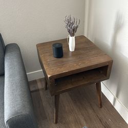 Dakota End Table