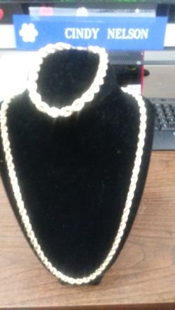 10k necklace and bracelet set