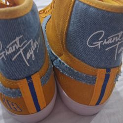 Brand New Nike Grant Taylor 98  SIZE 13