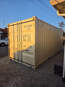 20ft  Shipping Container  fairly new