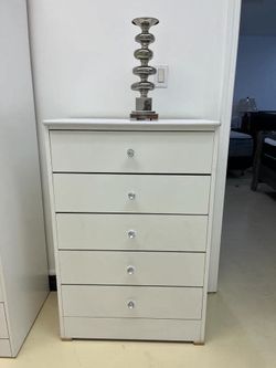 New dresser 5 drawer