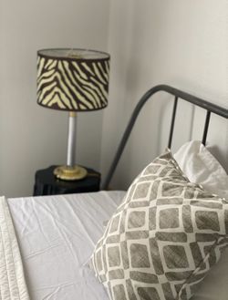 Purrrfect! A pair of TIGER KING stripeD lampS; set of 2! One of a kind. New.