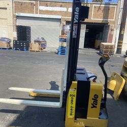 Yale Pallet Jack
