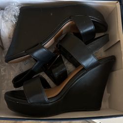 Black Wedges Size 7