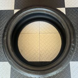 Goodyear 245/40 R20 Run flat Tire