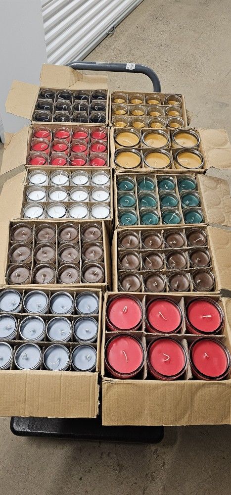 Candles 🕯 🕯 🕯 Lot 30 Boxes 7 Days