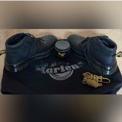 Doc Martens, Size 7