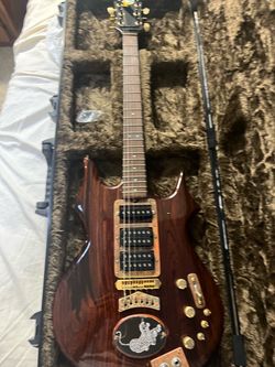 Jerry Garcia tiger guitar