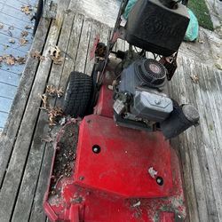 Push/Ride Lawnmower
