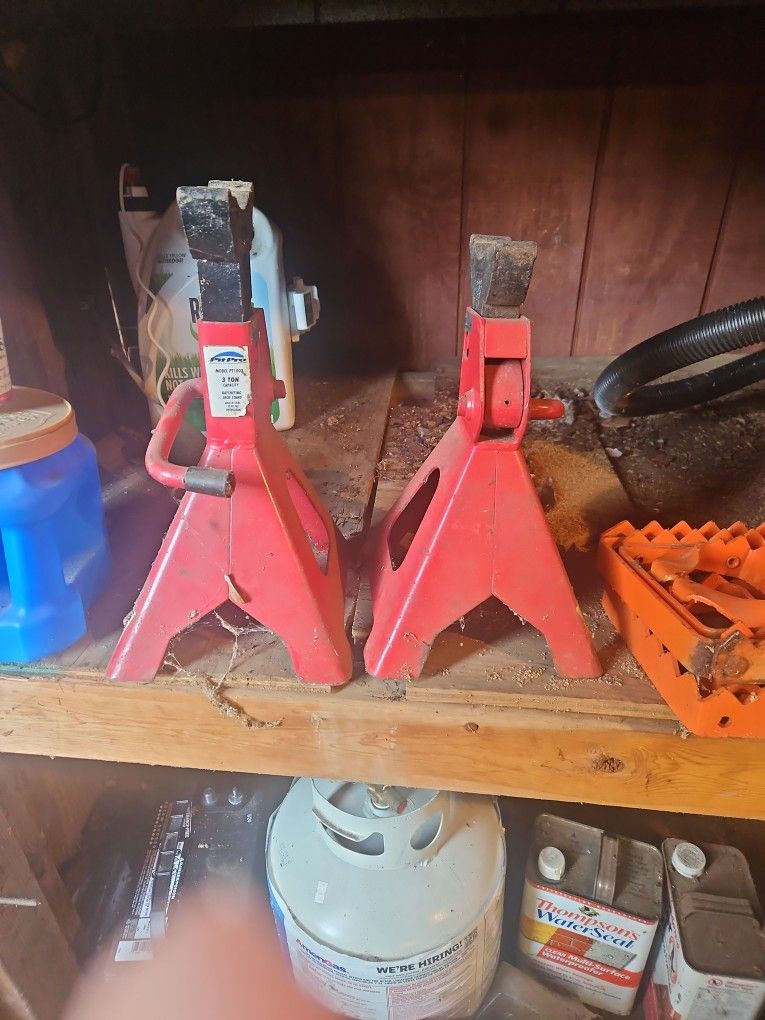 Ratcheting Jack Stands x2 