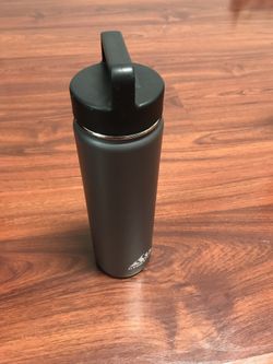 Hydra peak thermos 22 oz $10