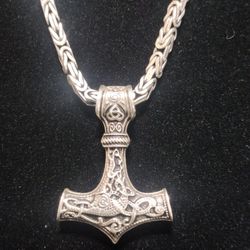 Silver Viking Necklace 