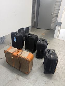 Mixed Luggage Lot – 6 Pieces