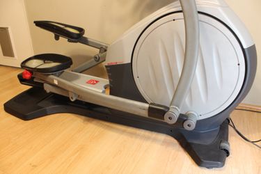 FreeMotion 570 Interactive Elliptical Exercise Workout Machine Cross Trainer Treadmill Commercial for Sale in San Dimas CA OfferUp