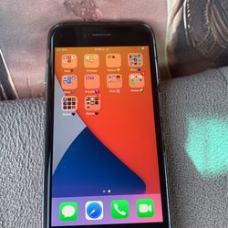 iPhone 8