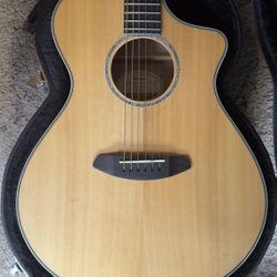 Breedlove Pursuit EX Concert CE Myrtlewood Acoustic Electric Guitar + Tonewood Amp + Gator case