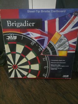 NEW Brigadier Steel Tip Bristle Dartboard Set – Unopened