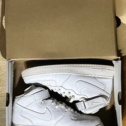 Nike Air Force 1 High White