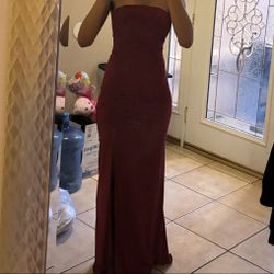 burgundy dress