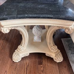 Coffee Table With Two Sides Tables!