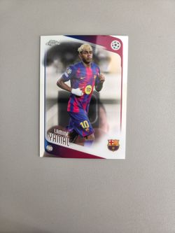 Topps Chrome Lamine Yamal FC Barcelona Trading Card