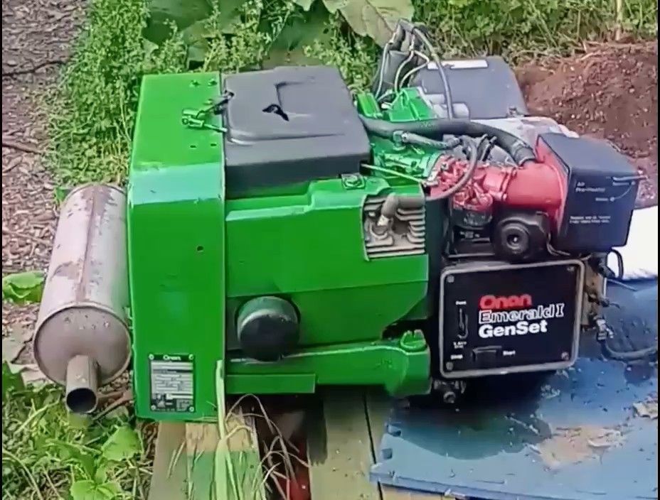 Onan Emerald one Genset 4000 RV Generator- Rebuilt&Runs Great