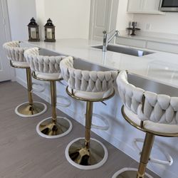 Bar Stool New (4 Pc)