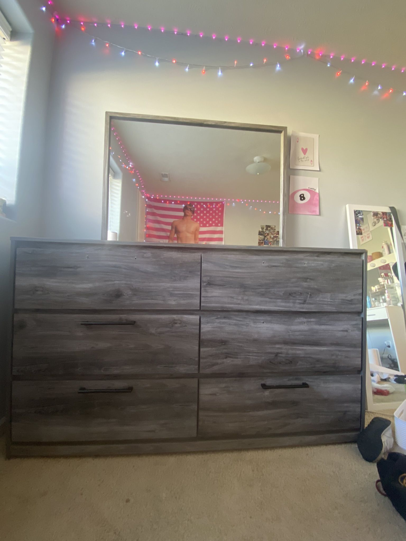 Dresser