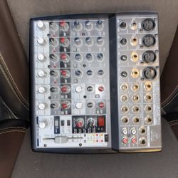 Behringer Xenyx Premium 12-Input 2-Bus Mixer w/ Mic Preamps + Pro Audio Bundle